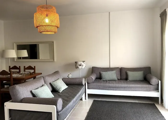 H - Village Apartman