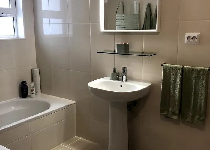 H - Village Apartman